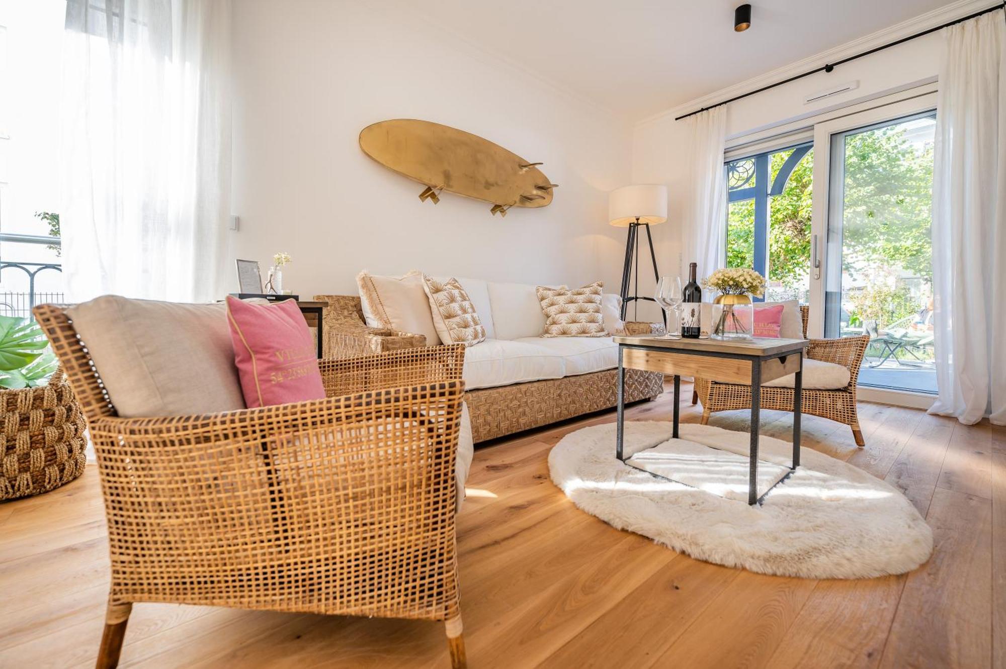 Chloe - Pearl Villa